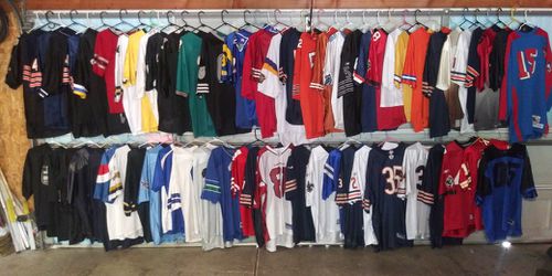 90s 360->Jerseys NBA MLB NFL NHL NCAA for Sale in Chicago, IL - OfferUp