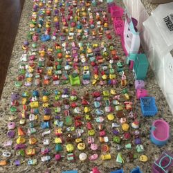 Huge Shopkins Lot 467 Plus Accessories 