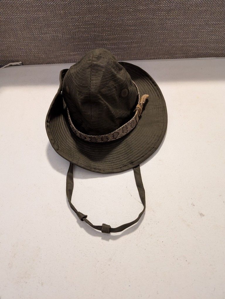 Hat  With  Rattle  Snake Band Loung Phan  Style