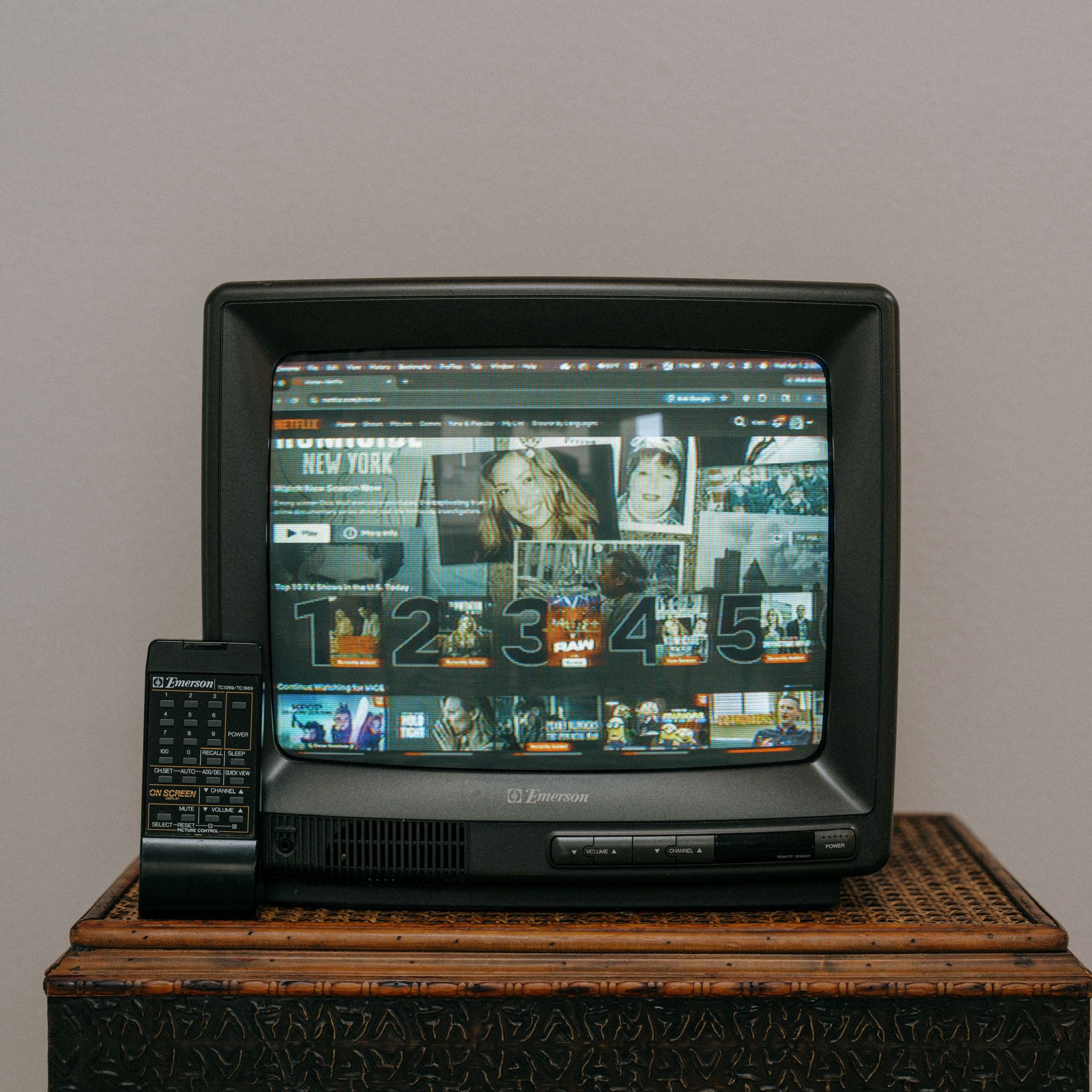 13โ Emerson CRT TV w/ HDMI Conversion