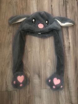 Moving ear plush pickup In Southwest Bakersfield
