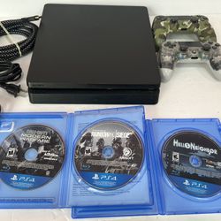 PS4 1TB With 3 Games And 2Controllers 