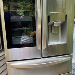 LG Model LMXS285965 Refridgerator