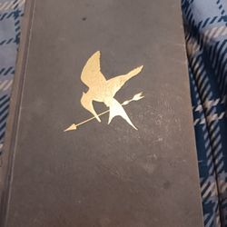 The Hunger Games 1st Edition 2008 Book Suzanne Collins 