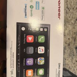 Pioneer DMH-1500X Touchscreen Radio + Maestro RR Steering Wheel Interface