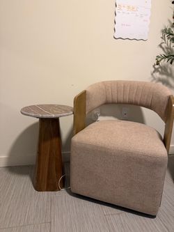 AESTHETIC CHAIR WITH TABLE