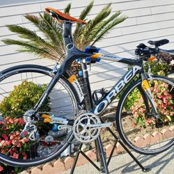 Orbea Full Carbon Roadbike Size 56cm Large Campagnolo Componets And Wheels 20 Speeds Like New..