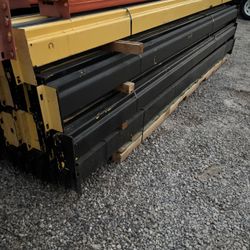 12’ Beams Or Metal Posts