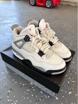 Jordan 4 size 9m