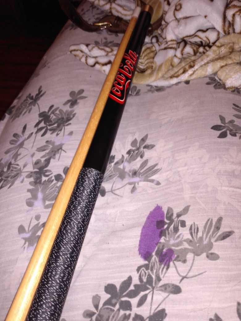 Vtg Collectable 1999 Coca Cola 2 Pc 58" Pool Cue Stick