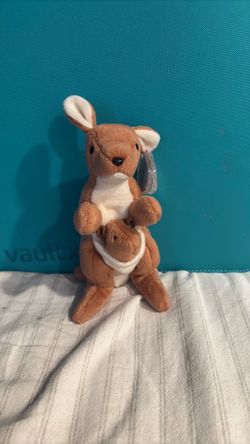 Pouch the kangaroo(original beanie baby 1996)