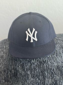New Era Fitted Caps (Sz 7 1/2)