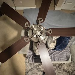 52-in Brushed Nickel Indoor Ceiling Fan with lights