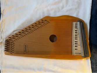 Auto Harp in Good Condition