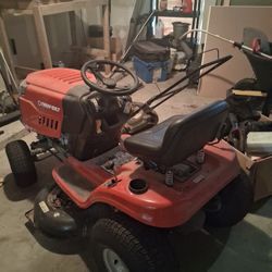 TROY-BILT PONY 42" RIDING MOWER