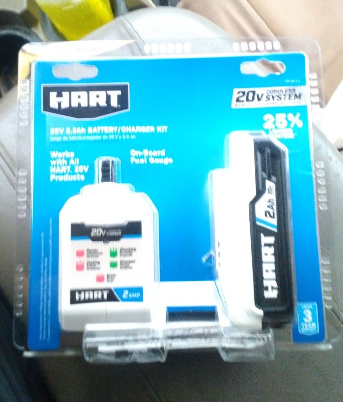 Brand New Hart 2.0ah Lithium Ion Battery With Charger