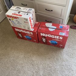 Huggies Size 1 Diapers And Wipes