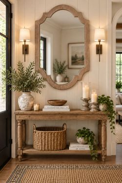 Quatrefoil Scalloped wood frame mirror