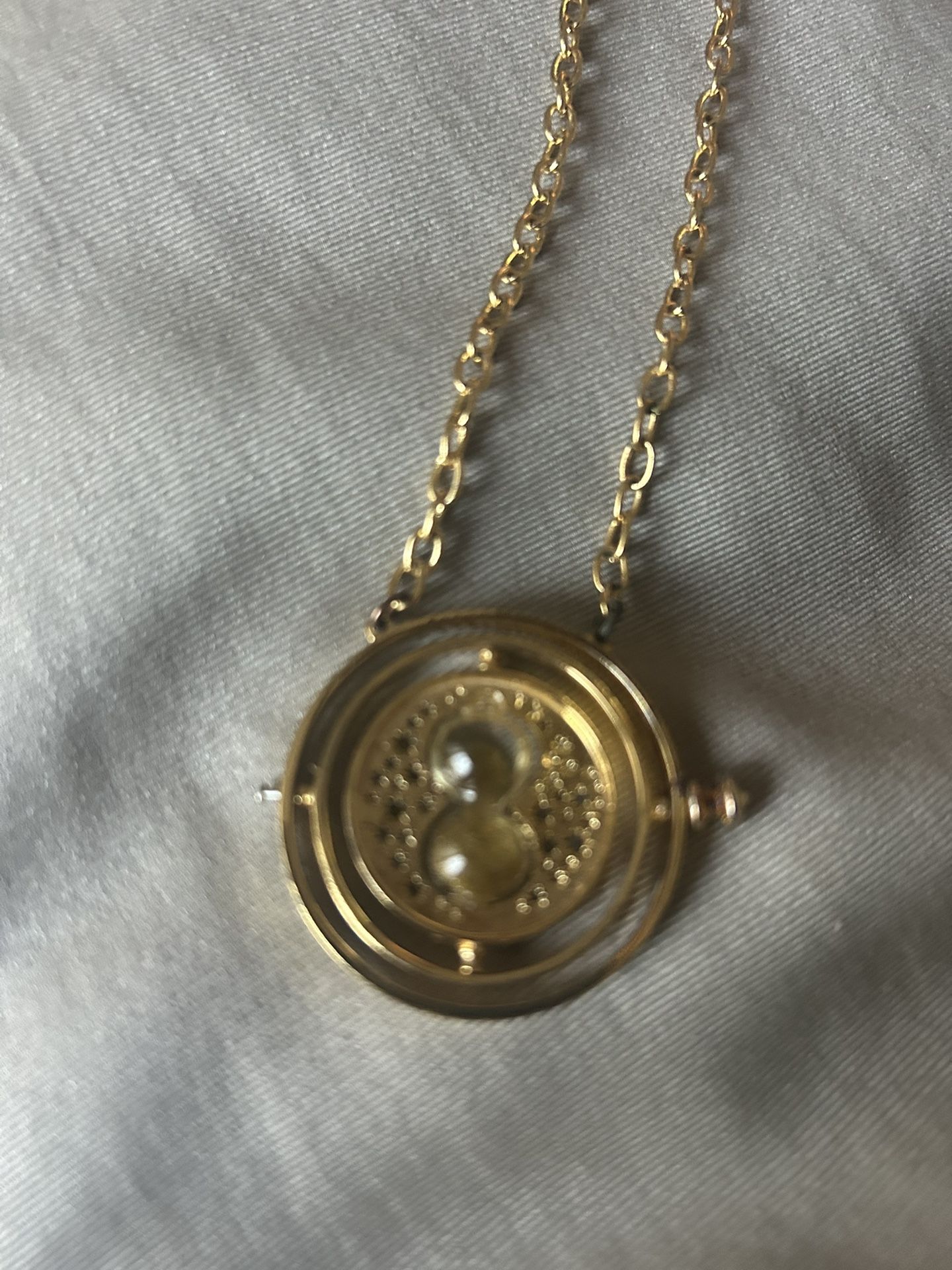 Harry Potter Time Turner Prop-replica