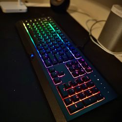 Razer Cynosa Chroma RGB V1 - Gaming Keyboard