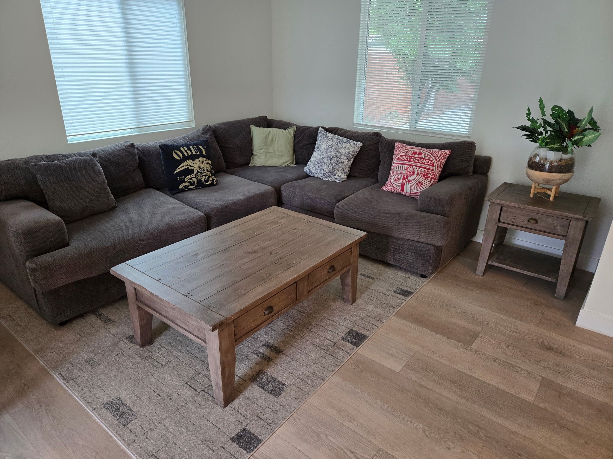 Brown Sectional Couch With Coffee Table And Side Table