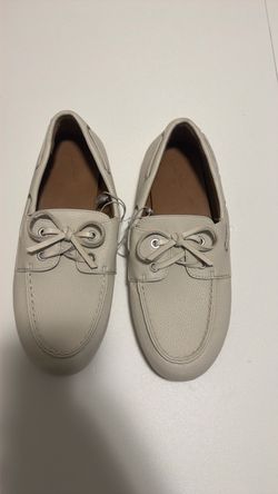 Women’s Cream Leather Lace-Up Boat Shoes / Deck Shoes.”
