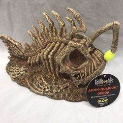 NEW Skeleton Fish Aquarium Ornament**2 Available** ** Retails For $15 An Absolute Steal @$7 !!**