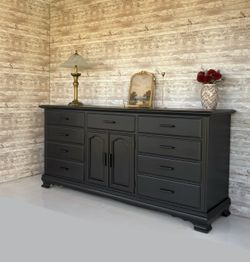 12 Drawer Dresser - Sideboard - Buffet - Entertainment Center - Console Table