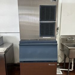 Blue Air Ice Machine
