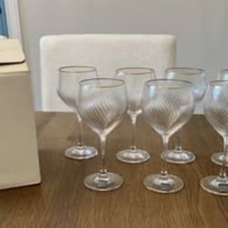 Wine Glasses Set Of 7