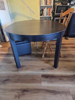 Black dining room table