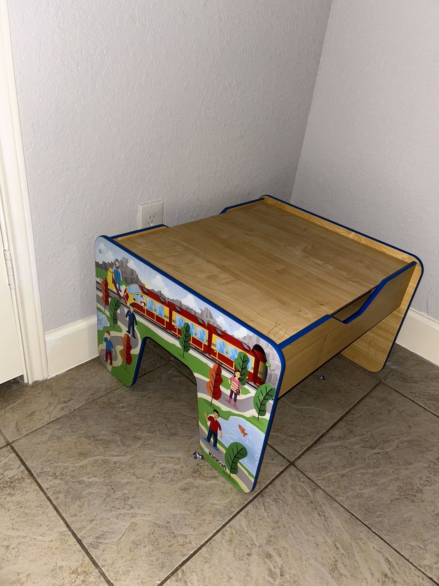 kids play table