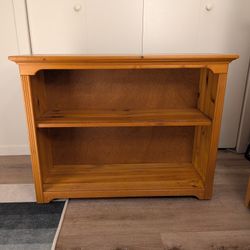 FREE! Bookshelf