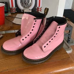 Doc Martin Light pink Boots