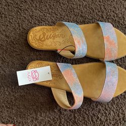 Women’s sandals size 9