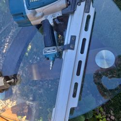 Makita Air Tool Pheumatic Nailer
