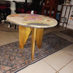 All Man Made Solid Wood Side Table 28inwd 25 Firm Look My Post Tons Item