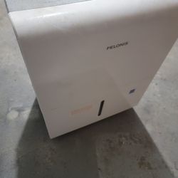 30 Pint White Dehumidifier Auto Defrost Digital 24Hr Timer Adjustable Pelonis