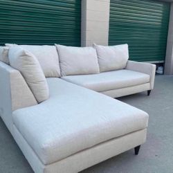 Beige Sectional Couch 🛻Delivery Available🛻