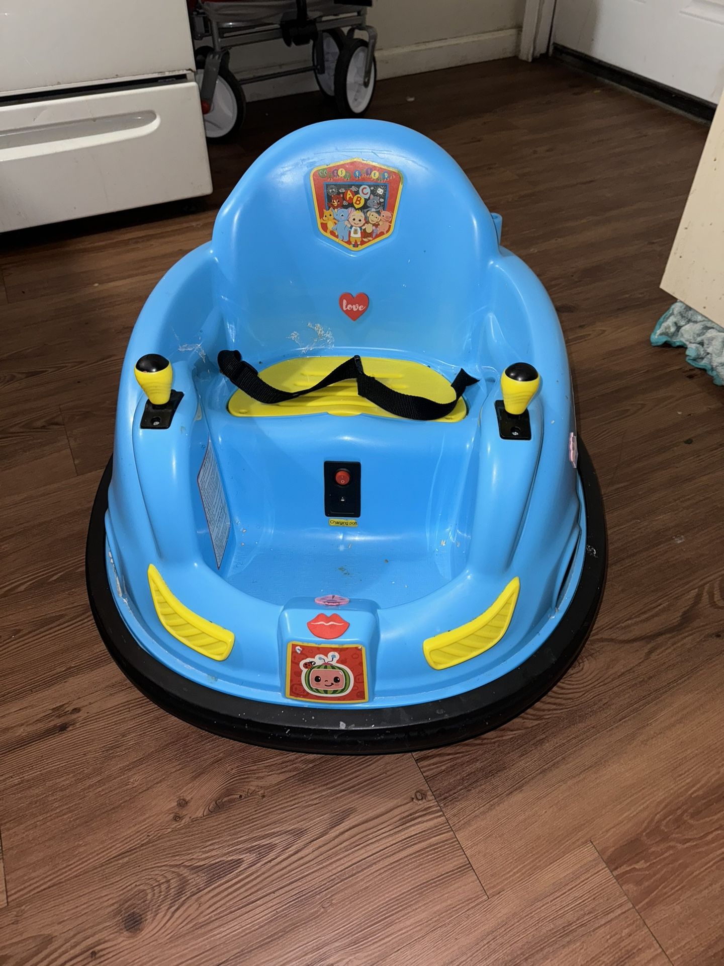 Cocomelon Bumper Car 