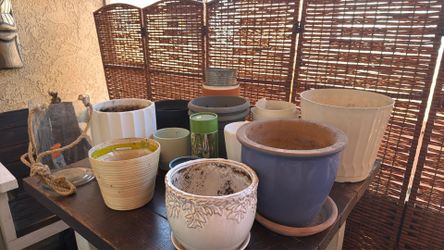 Planting pots