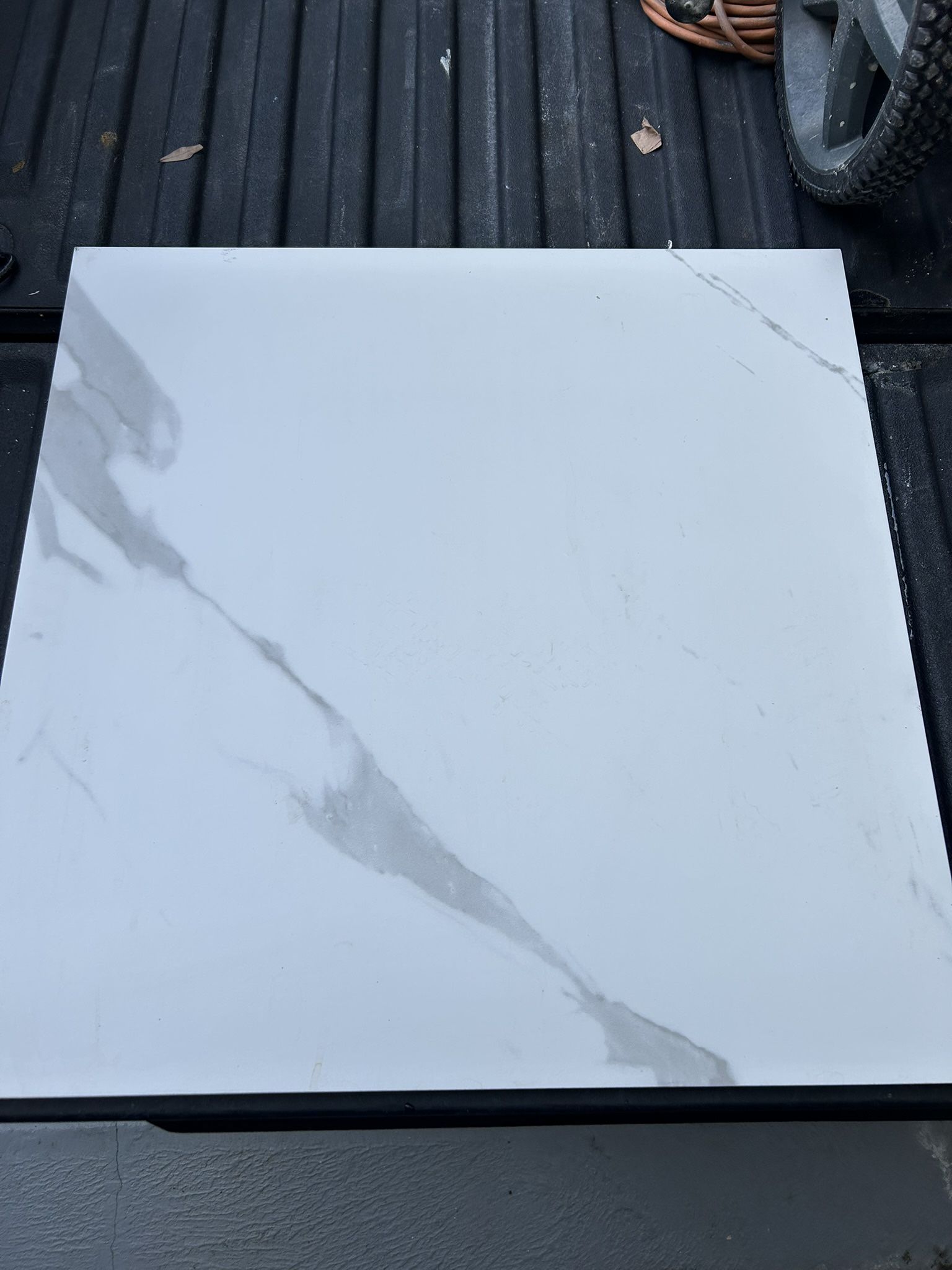 24x24 Tile