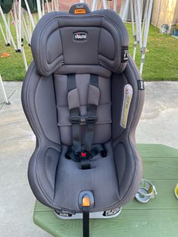 Chicco NextFit Convertible Car Sear