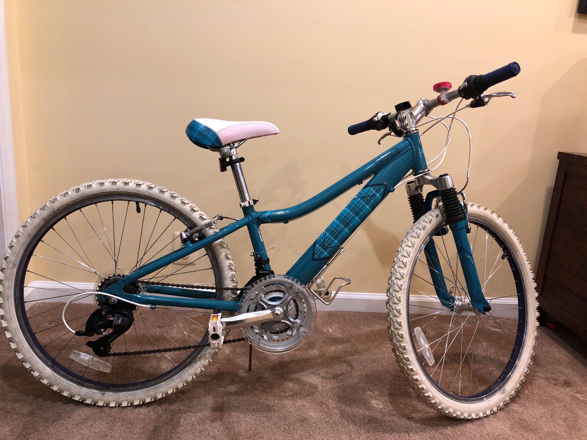 30” Raven Performance Bike - 7 Speed