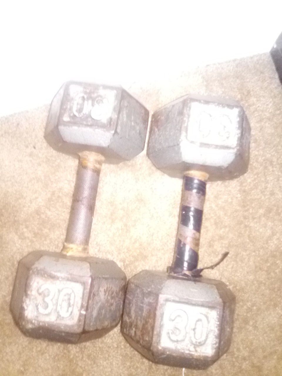 30 lb dumbbells solid