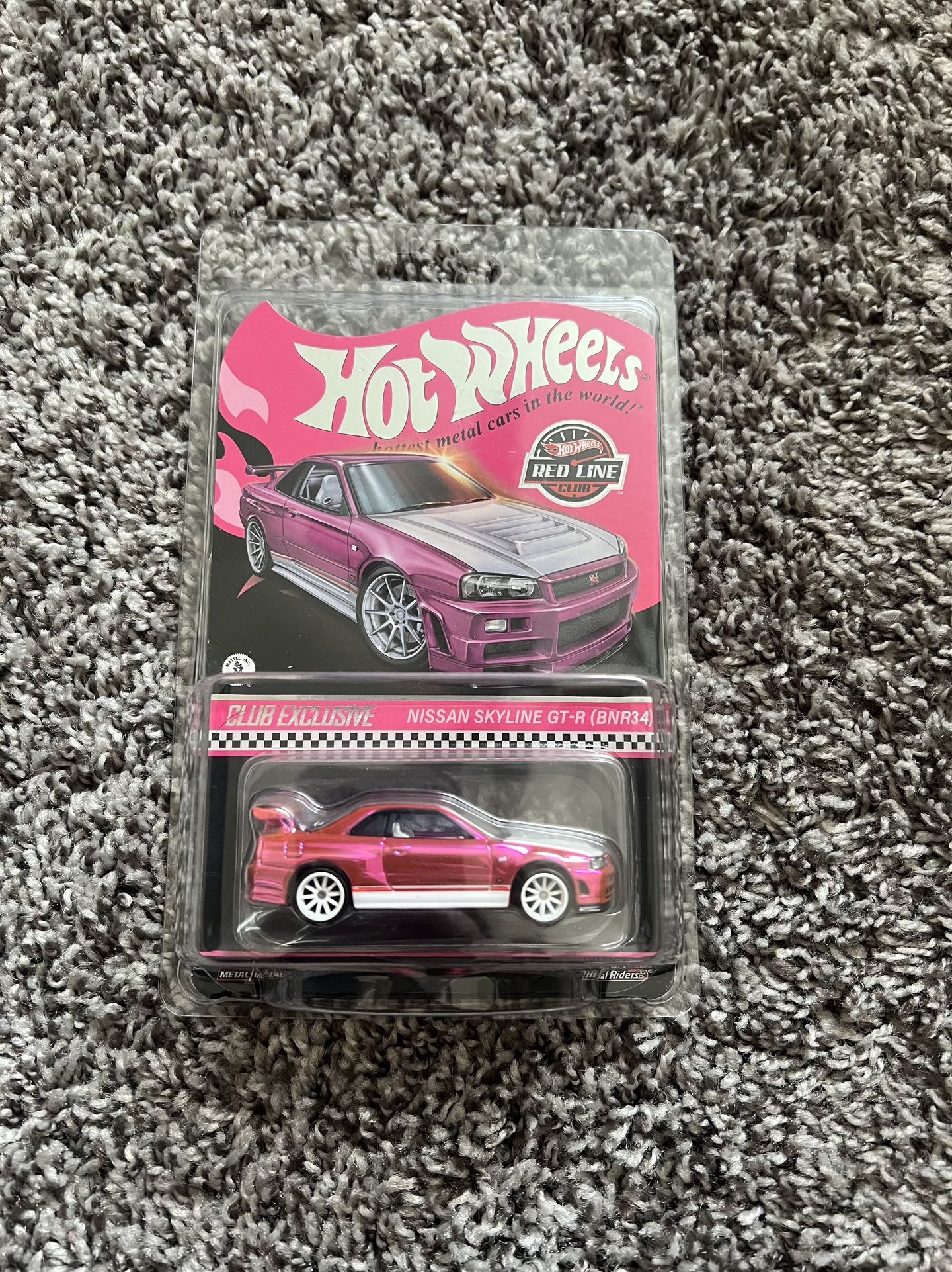 Hot Wheels RLC Nissan Skyline GT-R R34 Pink 