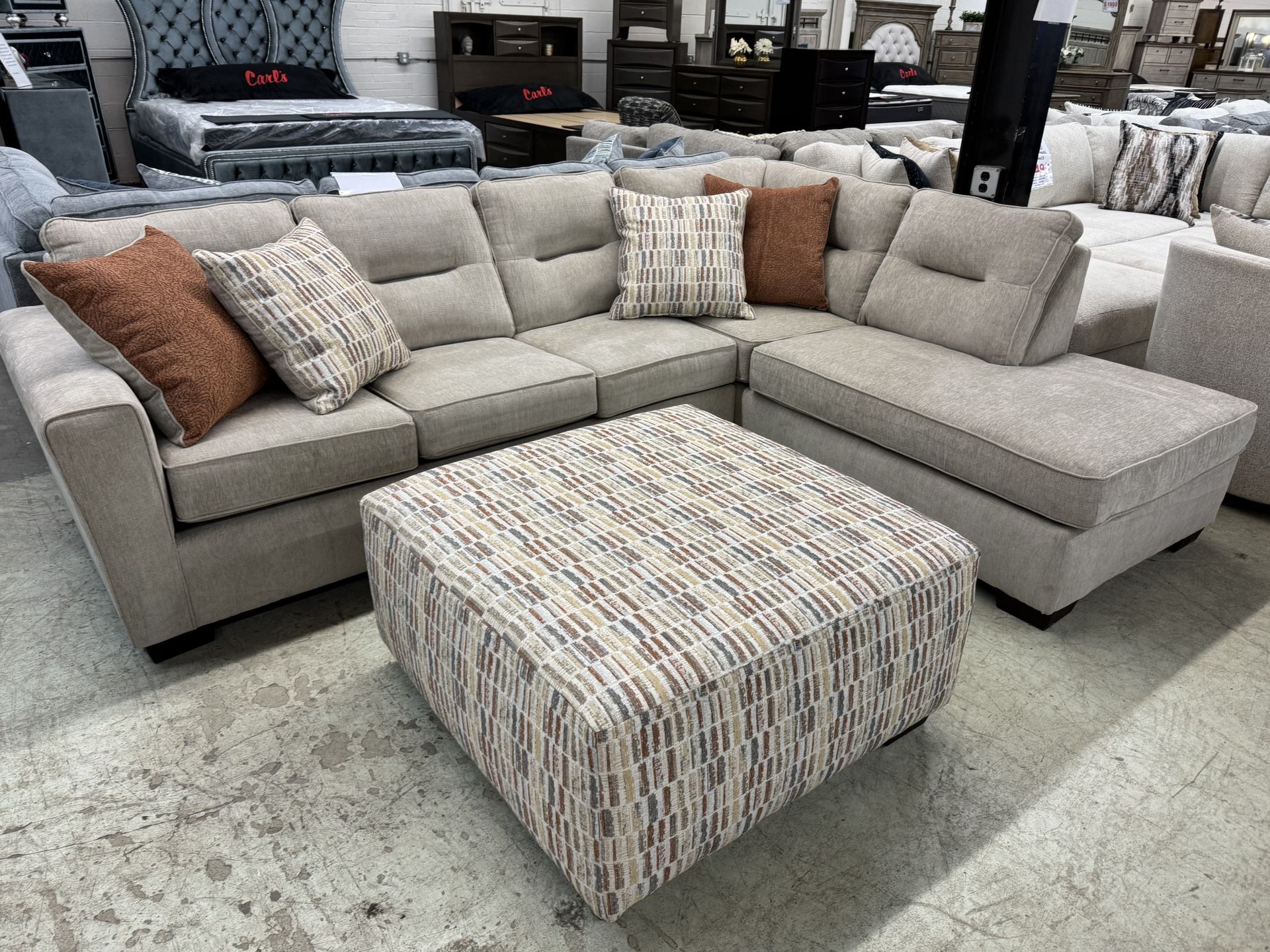 Stylish 2 Piece Sectional W/ Cocktail Ottoman Included!! 
