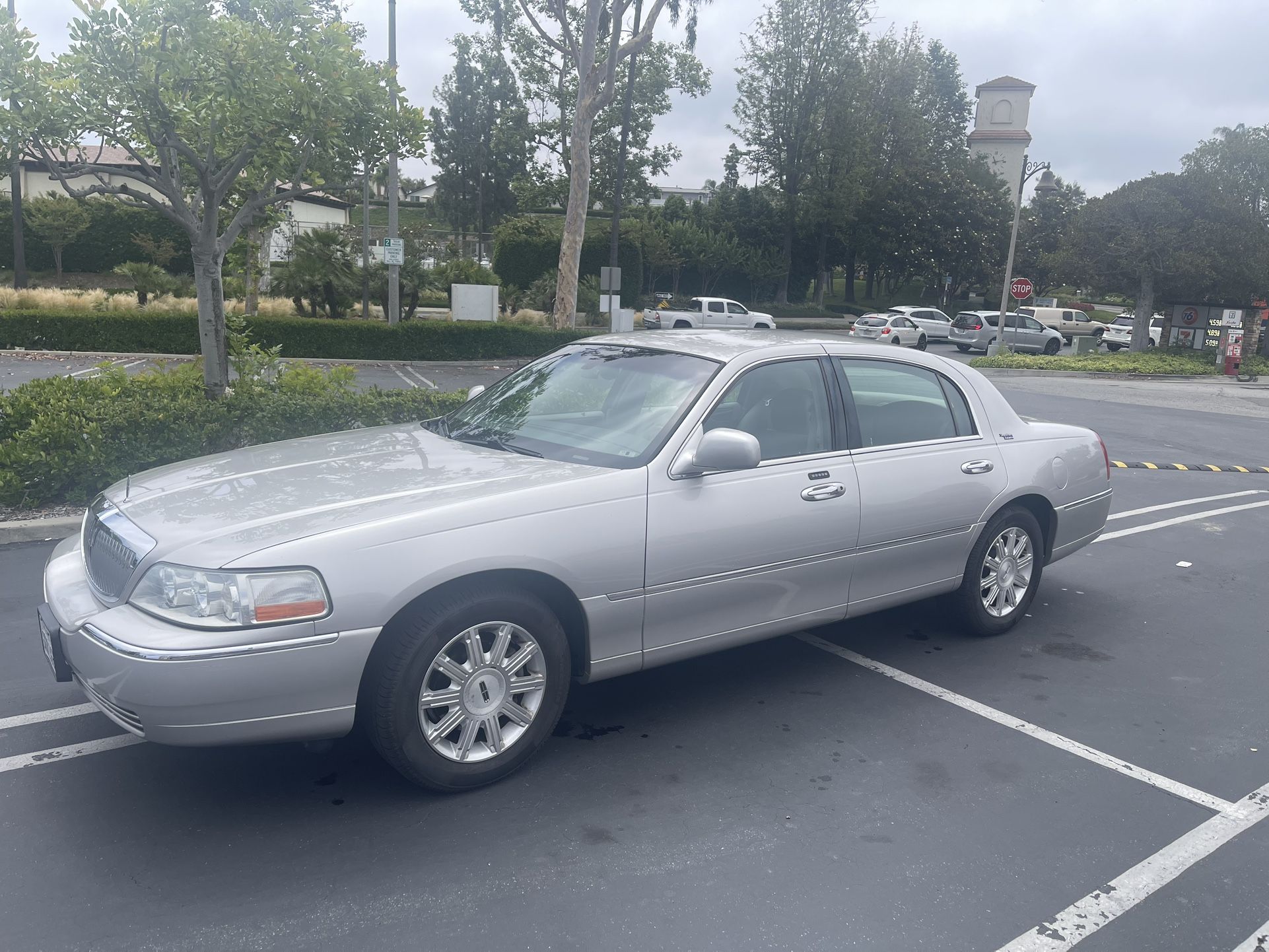 2011 Lincoln Town Car