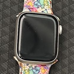 Apple smartwatch series 8 - starlight - 41MM