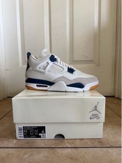 Jordan 4 SB Navy